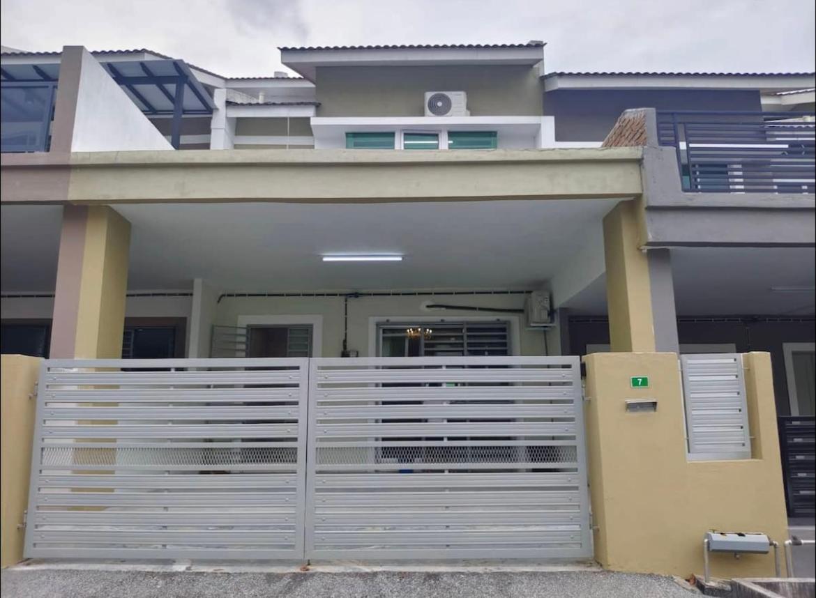 Zaravip Homestay Lahat Luaran gambar